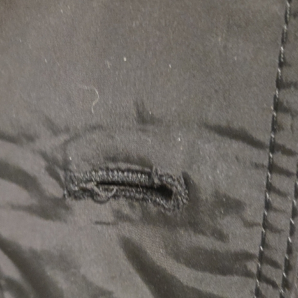 Chic Black Fur-Trimmed Trench Coat - Picture 5 of 14